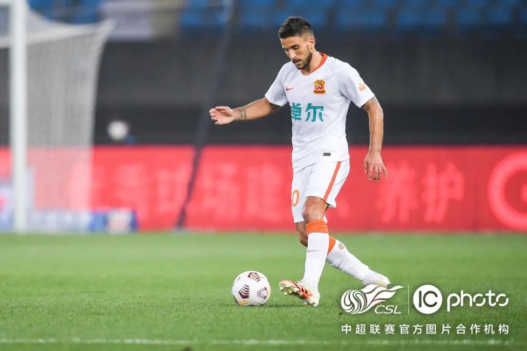 أهدافالأهليوالزمالك6-1تاريخمنالمنافسةوالإنجازات