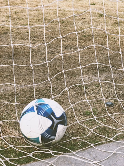 ملخص مباراة برشلونة وباريس سان جيرمان اليومصراع العمالقة في دوري أبطال أوروبا