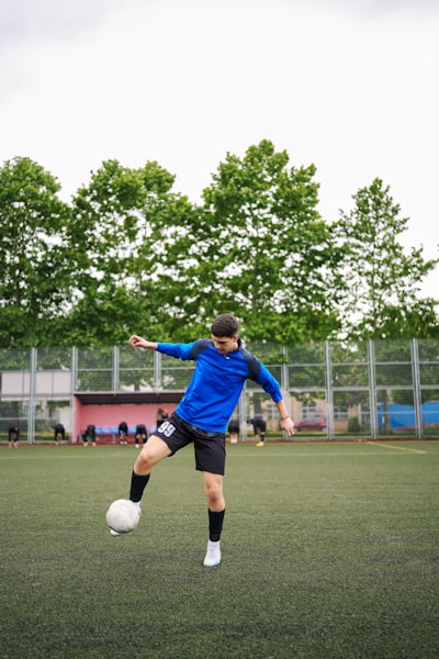تنزيل كوره بيس 2023دليل شامل للحصول على اللعبة